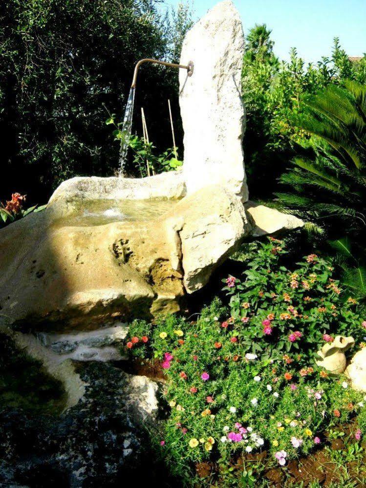 B&B Li Ccoti Cannole Exterior foto
